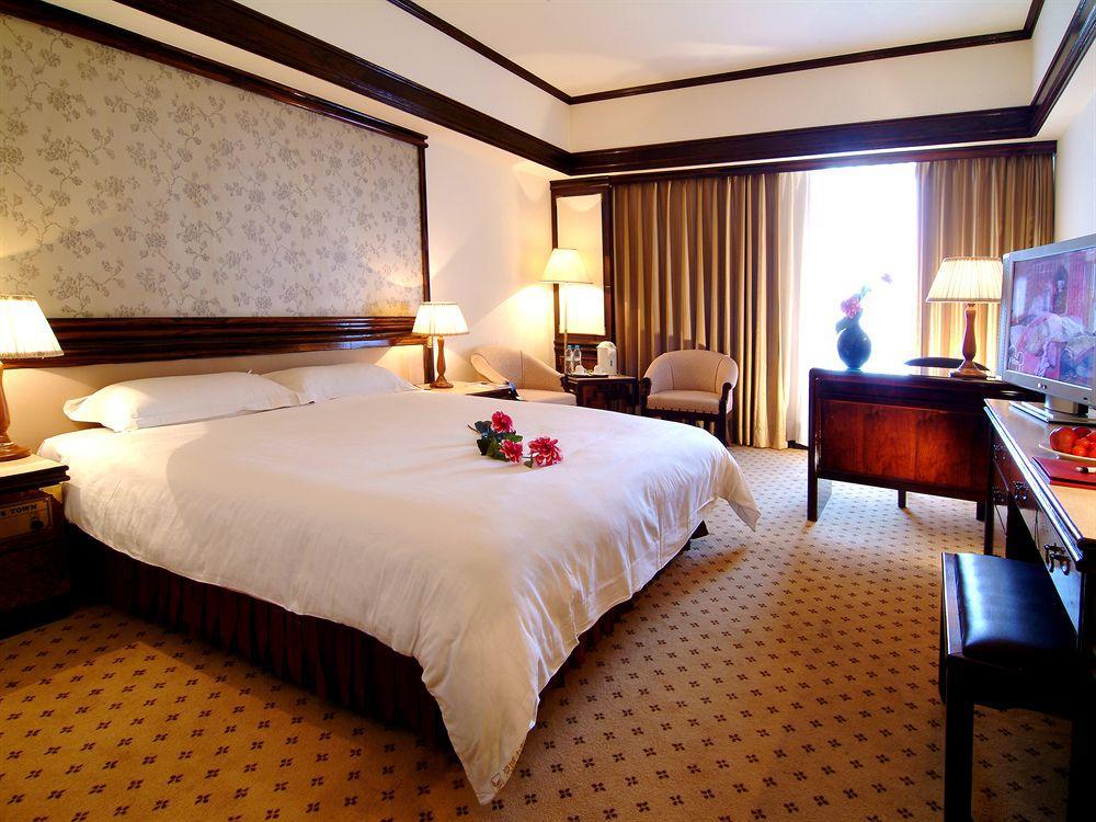 King'S Town Hotel Kaohsiung Dış mekan fotoğraf