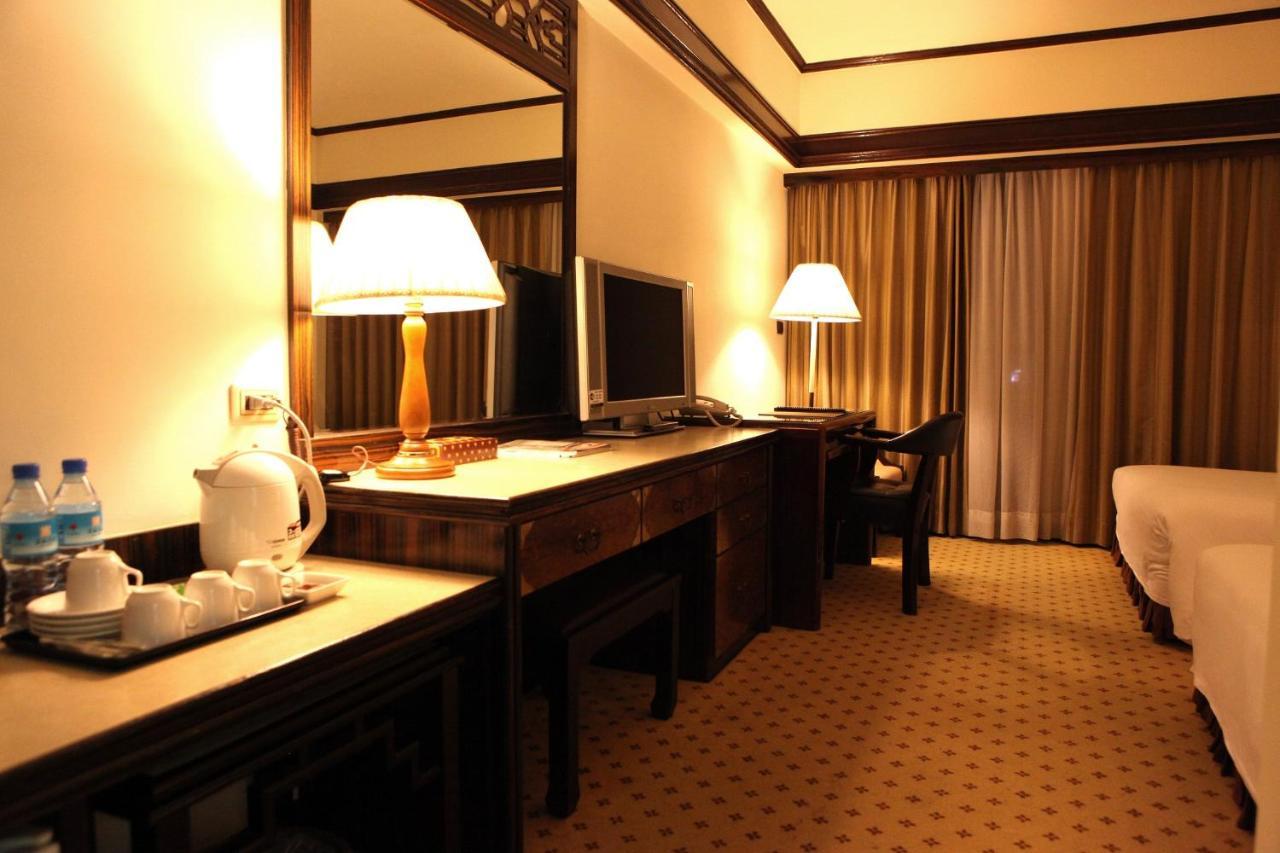 King'S Town Hotel Kaohsiung Dış mekan fotoğraf