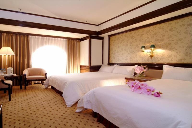 King'S Town Hotel Kaohsiung Dış mekan fotoğraf